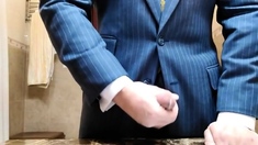 Str8 daddy jerking off in suit