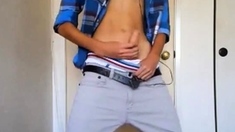 sagging wank Geil abgespritzt