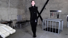 Amateur CDin latex dildoing
