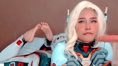 Close up MILF masturbation