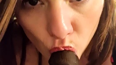 Blonde needs her toy for juicy pussy masturbation HD