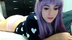 Webcam Teen masturbates and pretends you came in her mouth