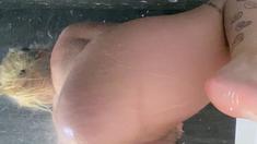 Big boob brunette masturbates on webcam