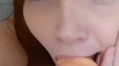 Lovely Amateur teen brunette masturbating outdoor