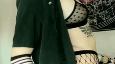 Amateur Asian Ladyboy Solo On Cam