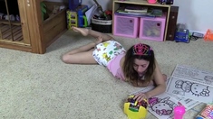 Pastel: Coloring on Floor