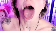 CLOSE UP OF TEENS PARADISE