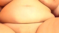 Big boob brunette masturbates on webcam