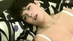 Close up fuck girl in big cock