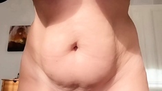 Big boob brunette masturbates on webcam