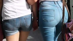 Excellent Candid Ass From Teen Girl